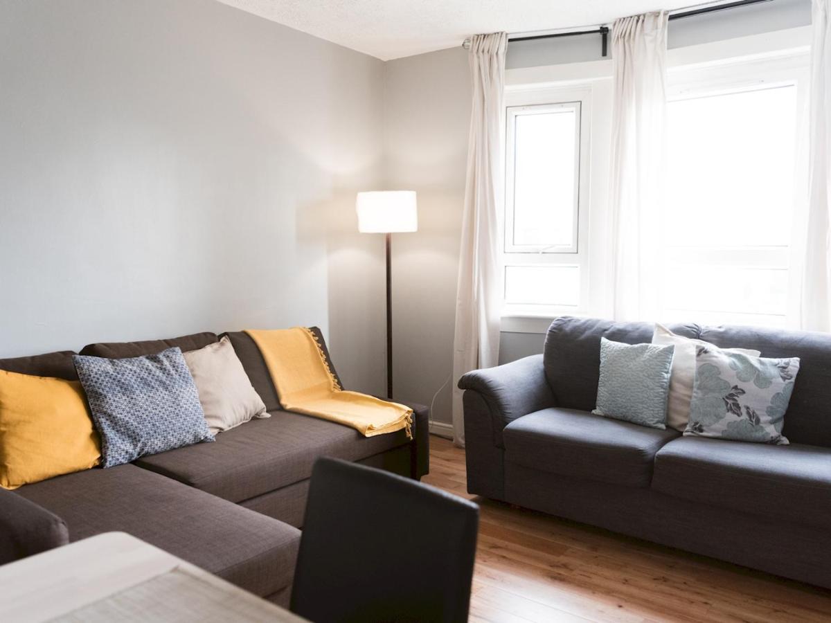 Pass The Keys Cozy Two Bed Flat Near Glasgow Airport & Paisley Exterior foto